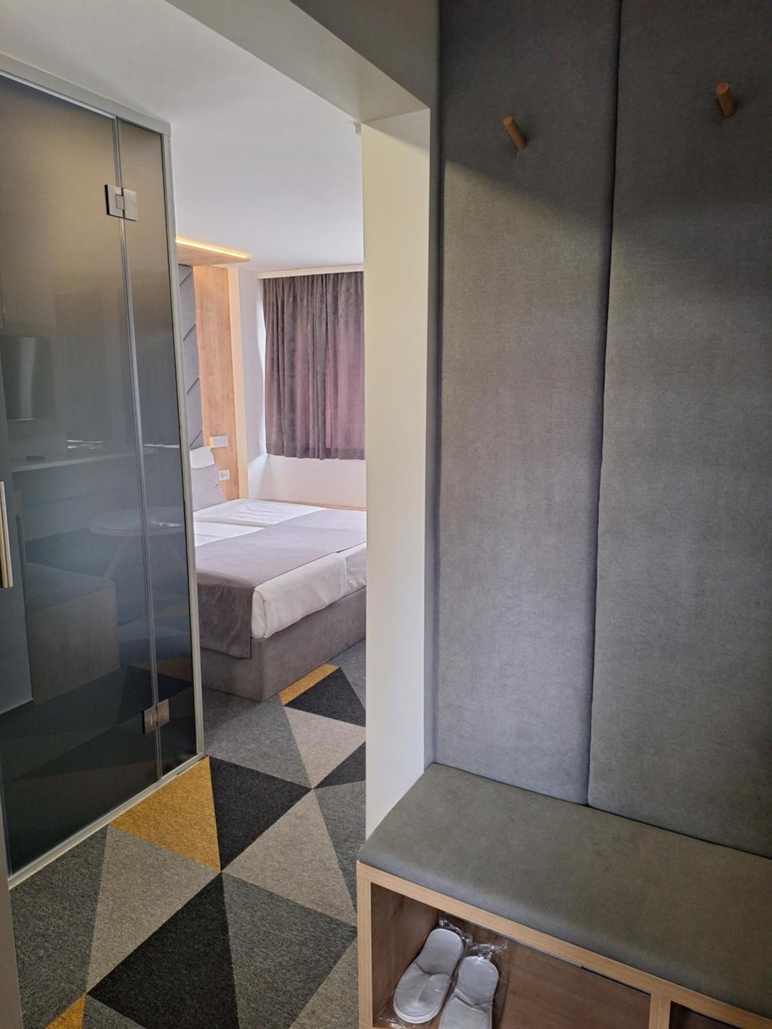 Hotel Boutique Bristol Сараєво Екстер'єр фото