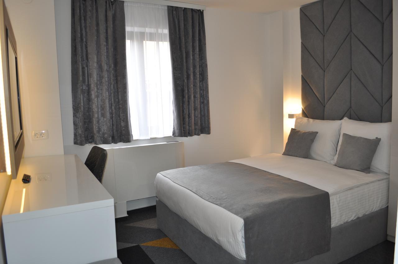 Hotel Boutique Bristol Сараєво Екстер'єр фото
