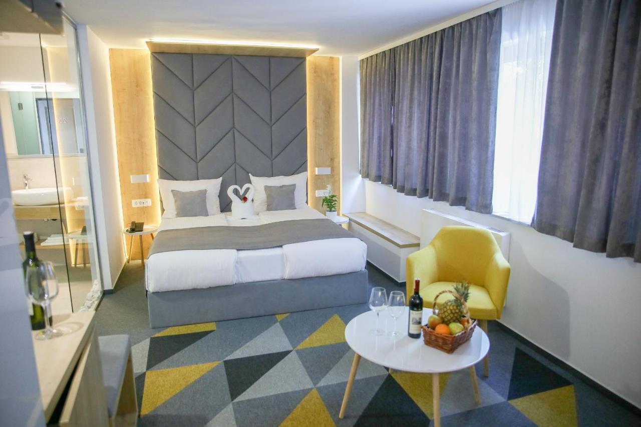 Hotel Boutique Bristol Сараєво Екстер'єр фото